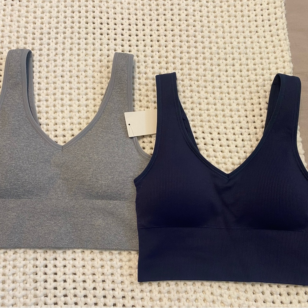 90 Degree By Reflex Gray and Navy Sports Bra Set
